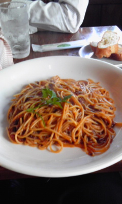 牛肉パスタ